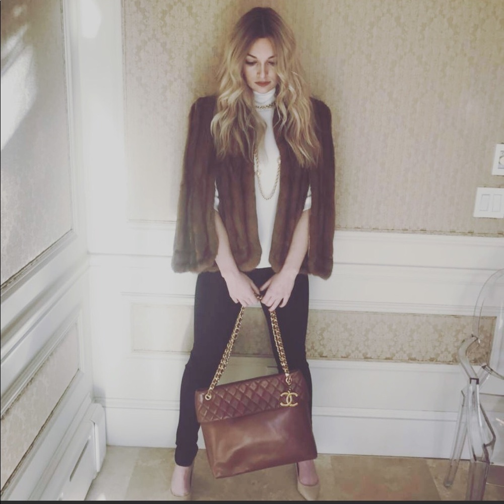 Meet your Posher, Phaedra